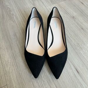 Giorgio Armani Black Suede Kitten Heel Pumps Sz 40
